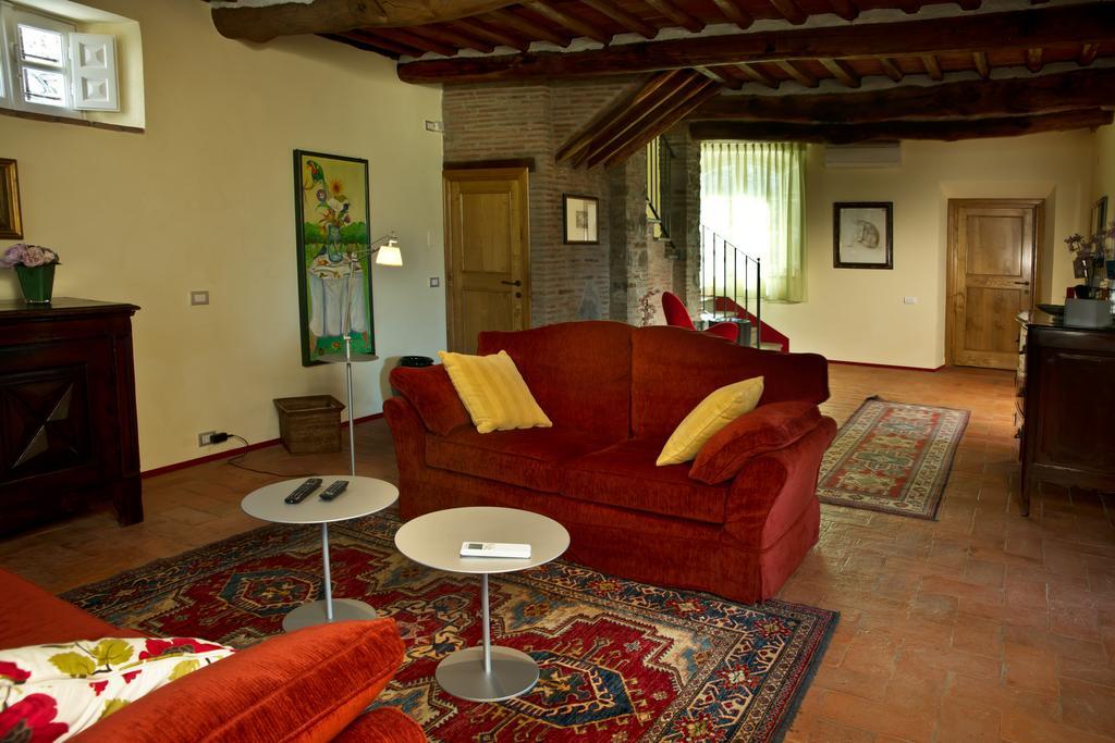 Suite Accommodation Mastiano Eksteriør bilde